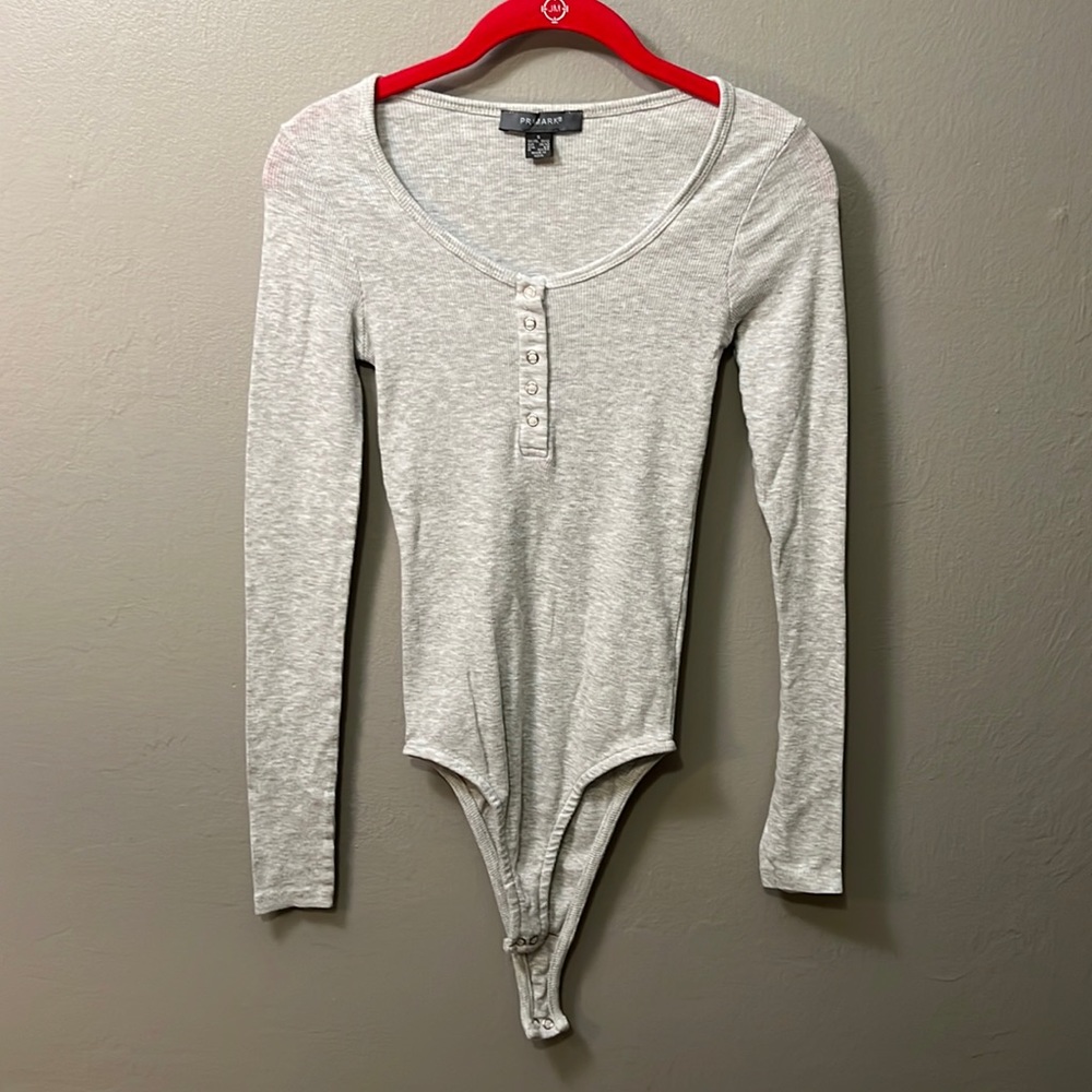 Ribbed Light Heather Gray Bodysuit - Size S